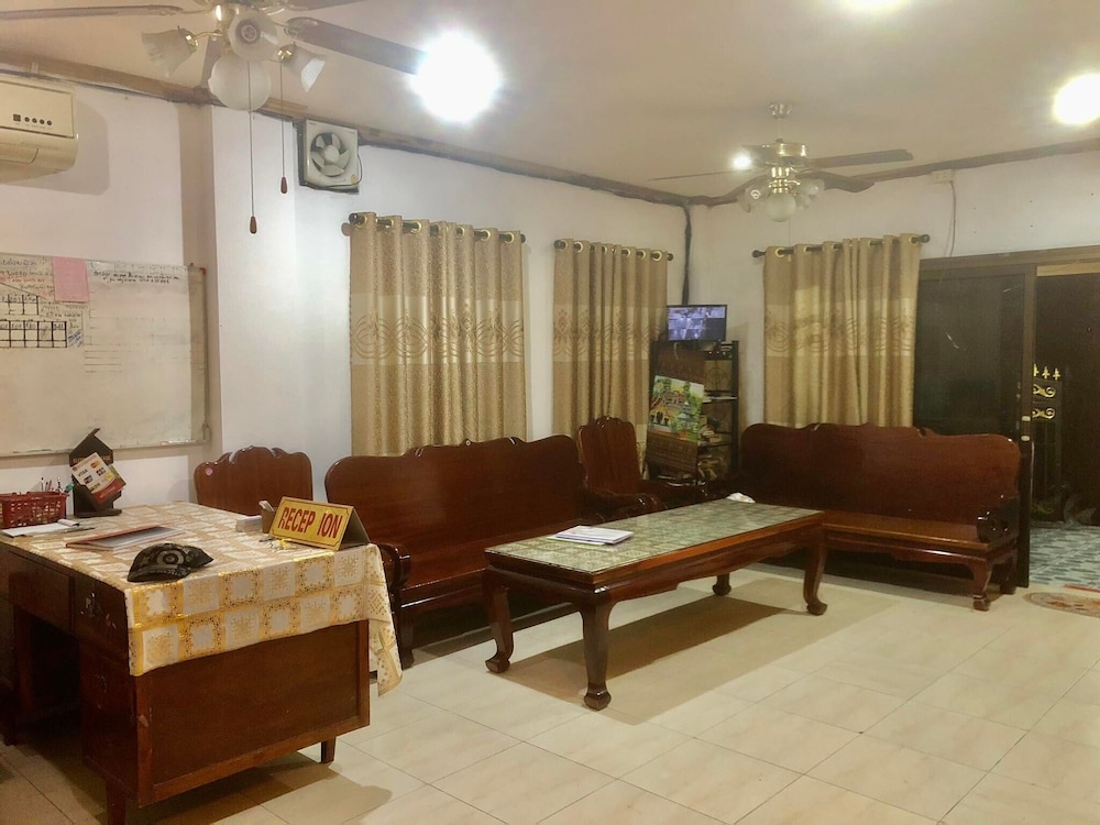 Nocknoy Lanexang Guesthouse