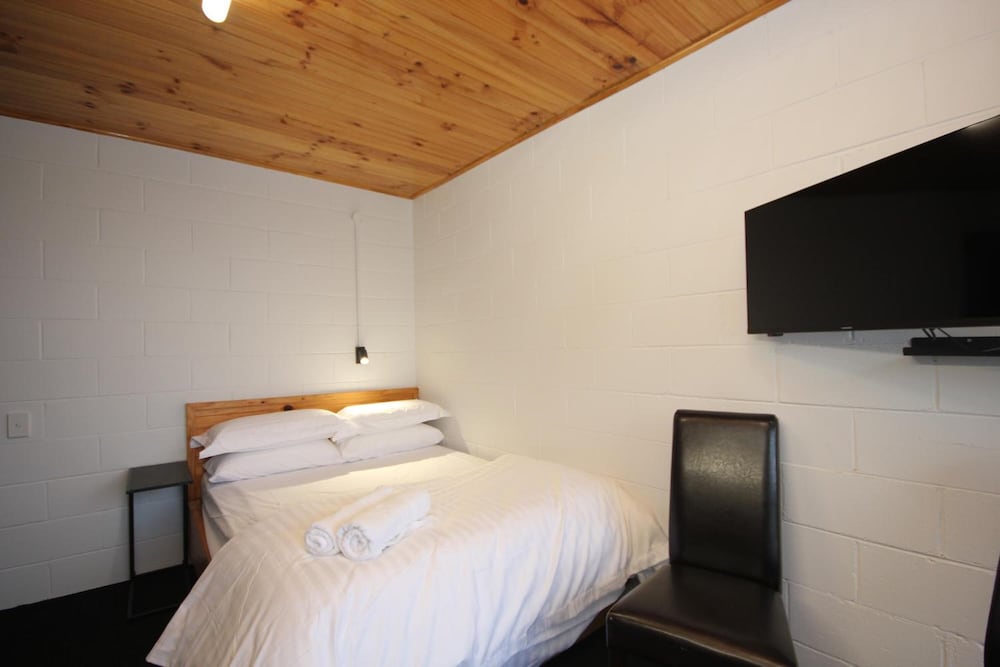 Falls Creek Hotel