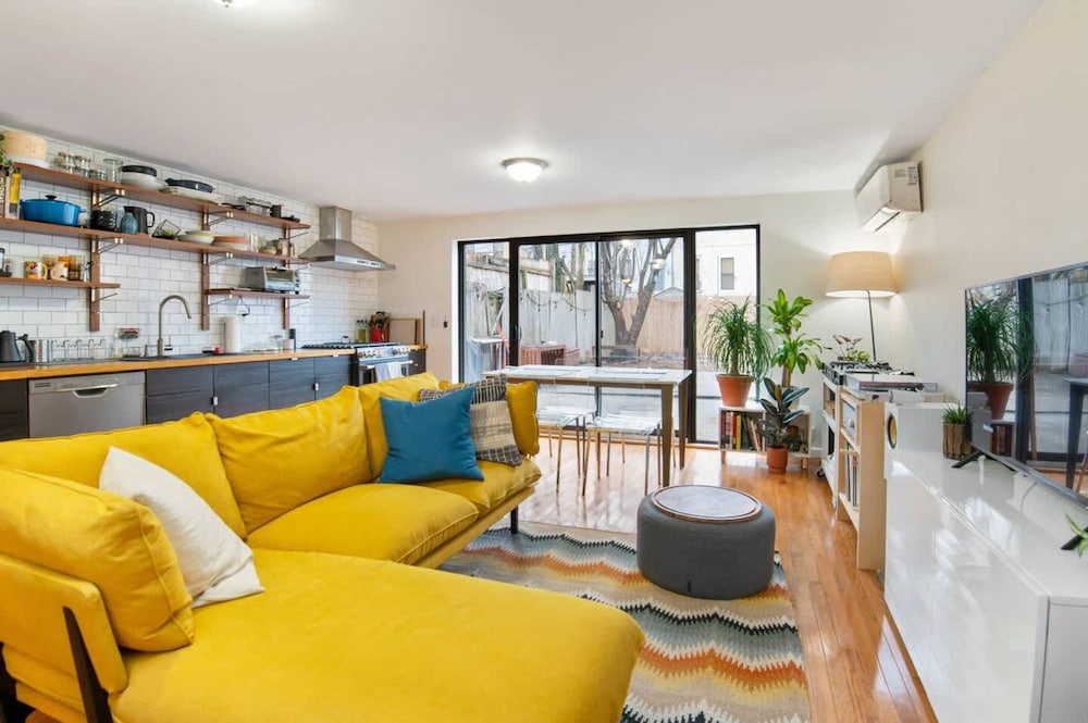Stonehurst by Rove 2BR Apt w Private Backyard