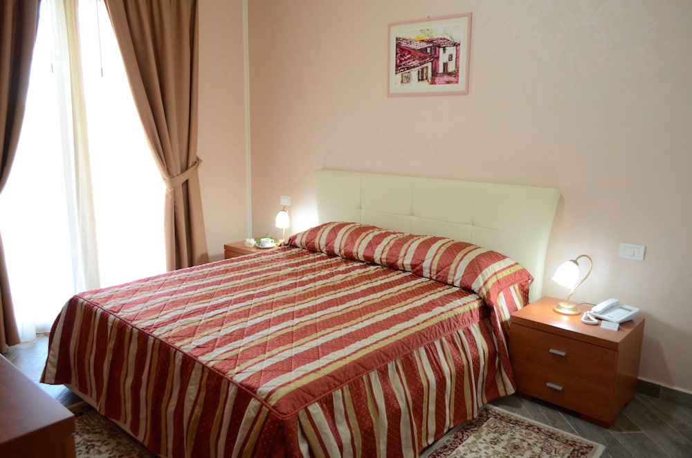 Aparthotel Luxury Ovidiu Mamaia