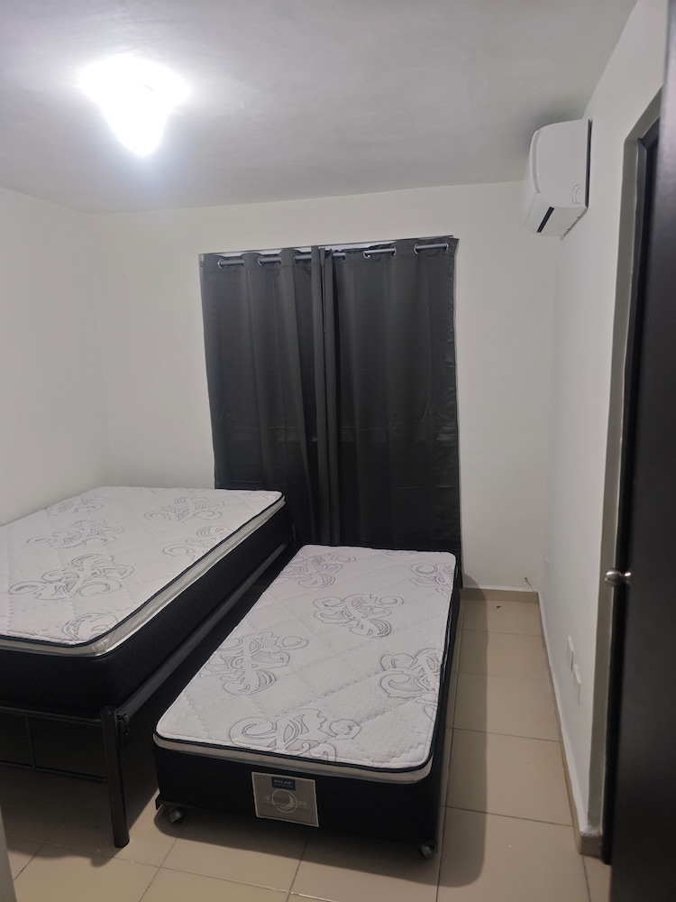 Casa 3 recámaras cerca del aeropuerto