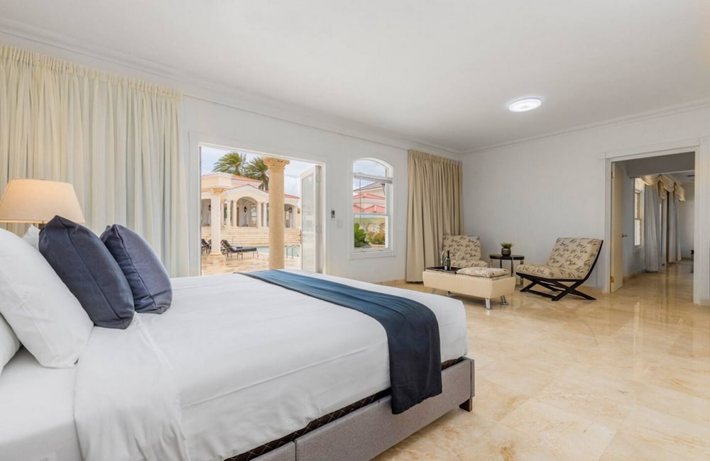 NEW Premium Luxury 2BR 3BA Pool House