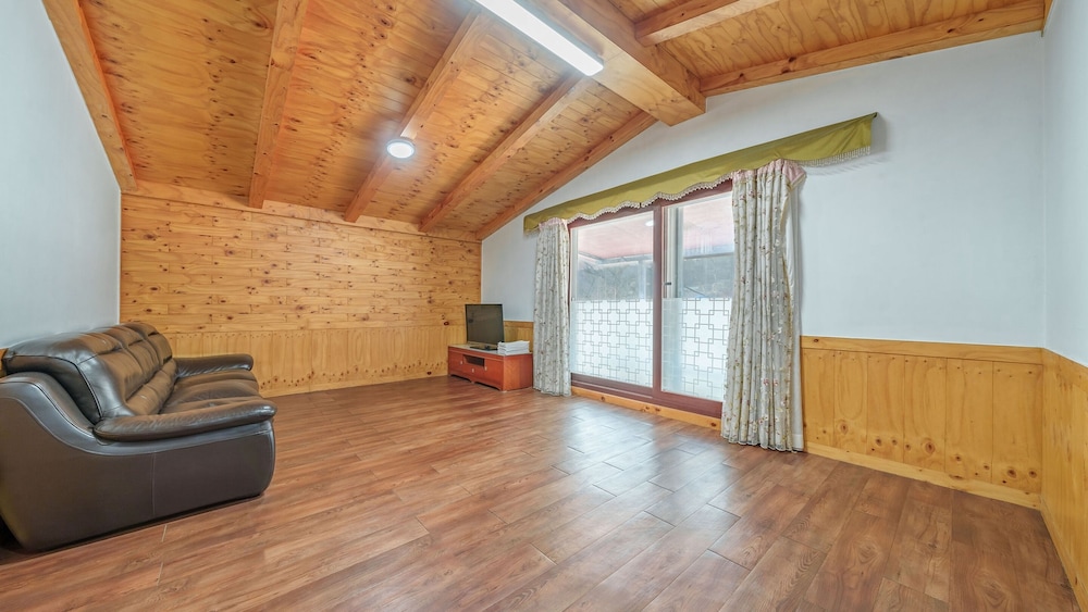 Gapyeong Sanneomeo Private Pension