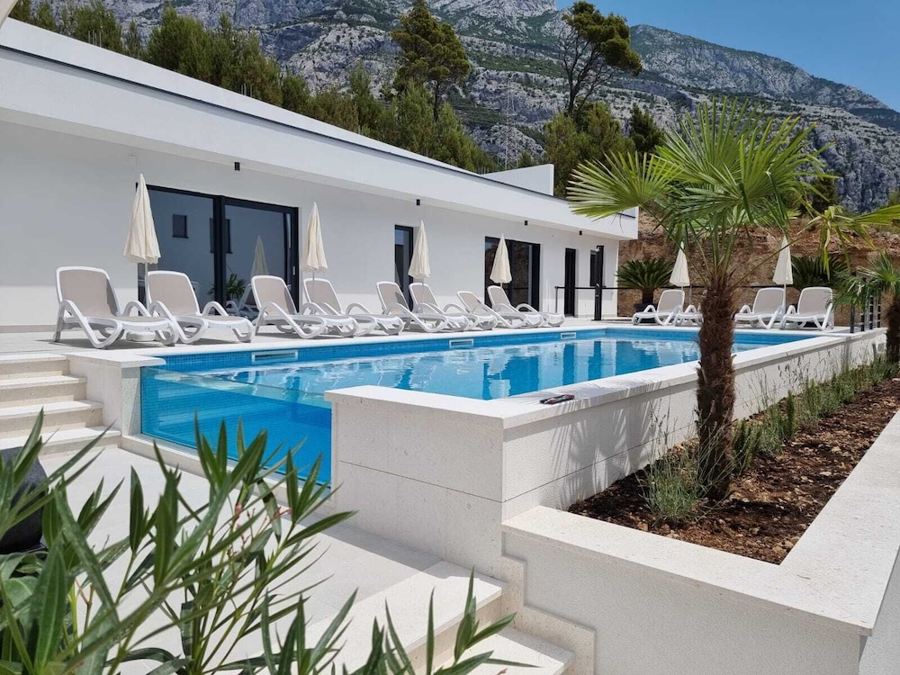 Villa Medak