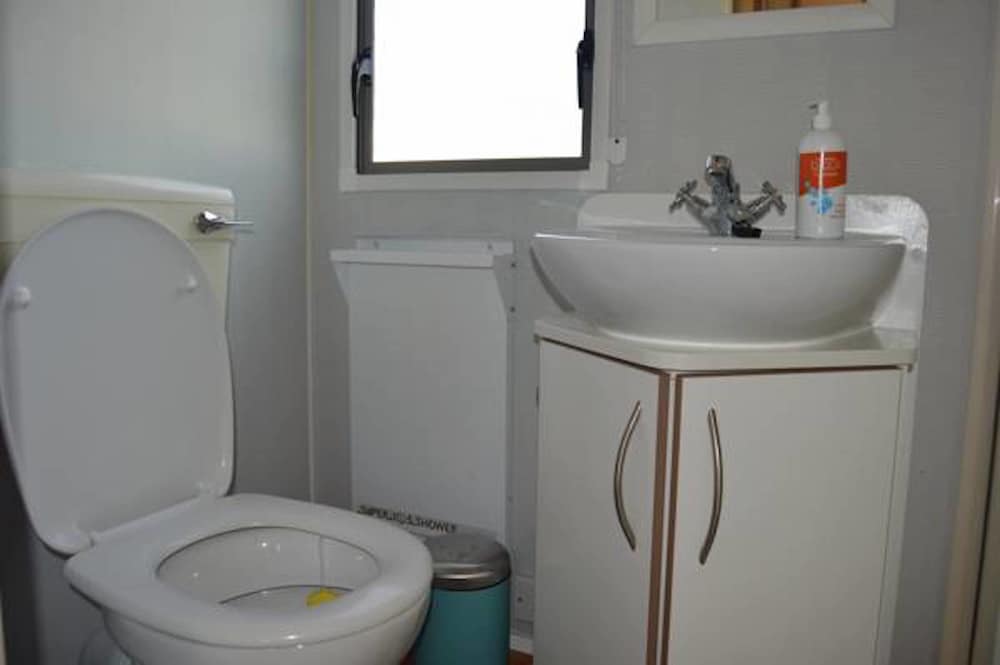 Luxury 3 Bed Caravan Lakes - Haven Site