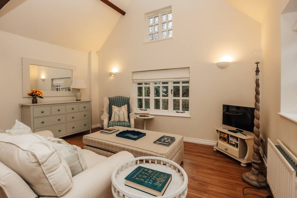 Garden Lodge in Aston Tirrold