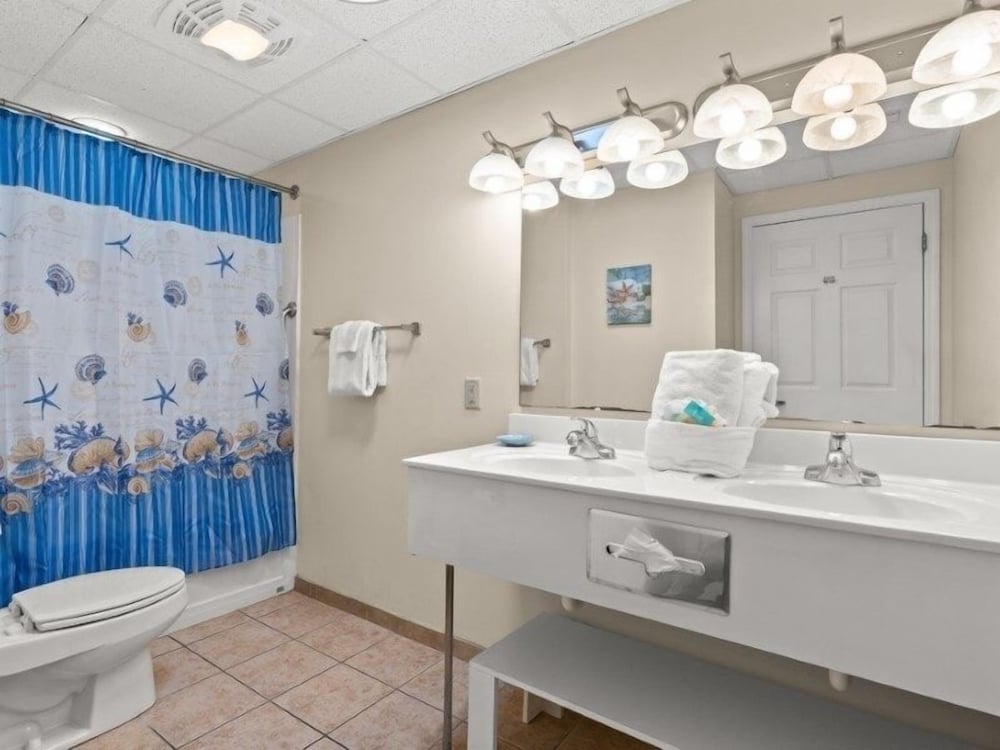 Holiday Sands South 1229 2 Bedroom Condo