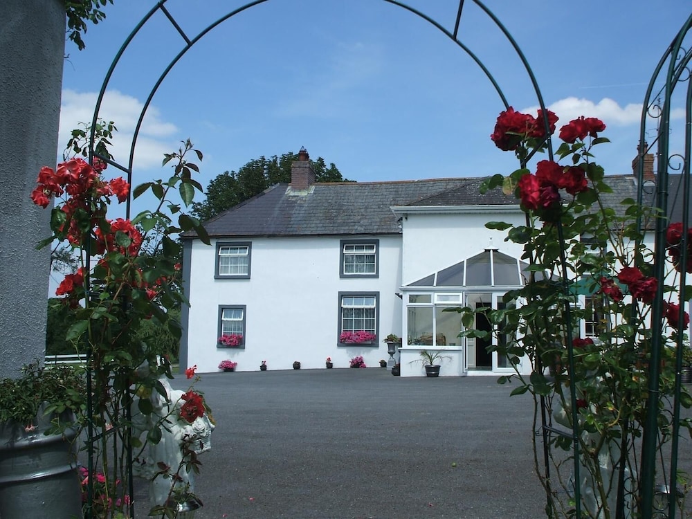 Grove Farm House B&B