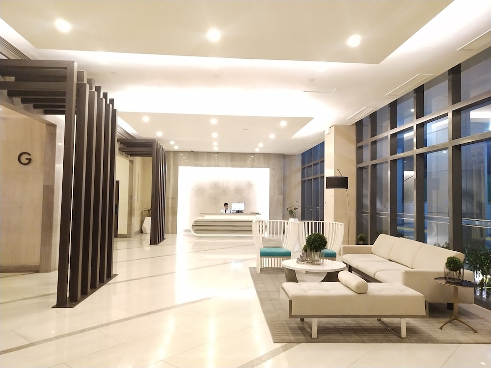One Eastwood Avenue view 2
