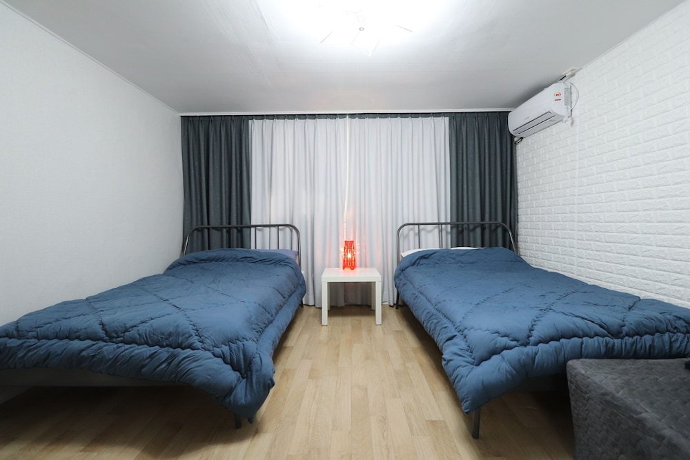 Liz's House - Hostel