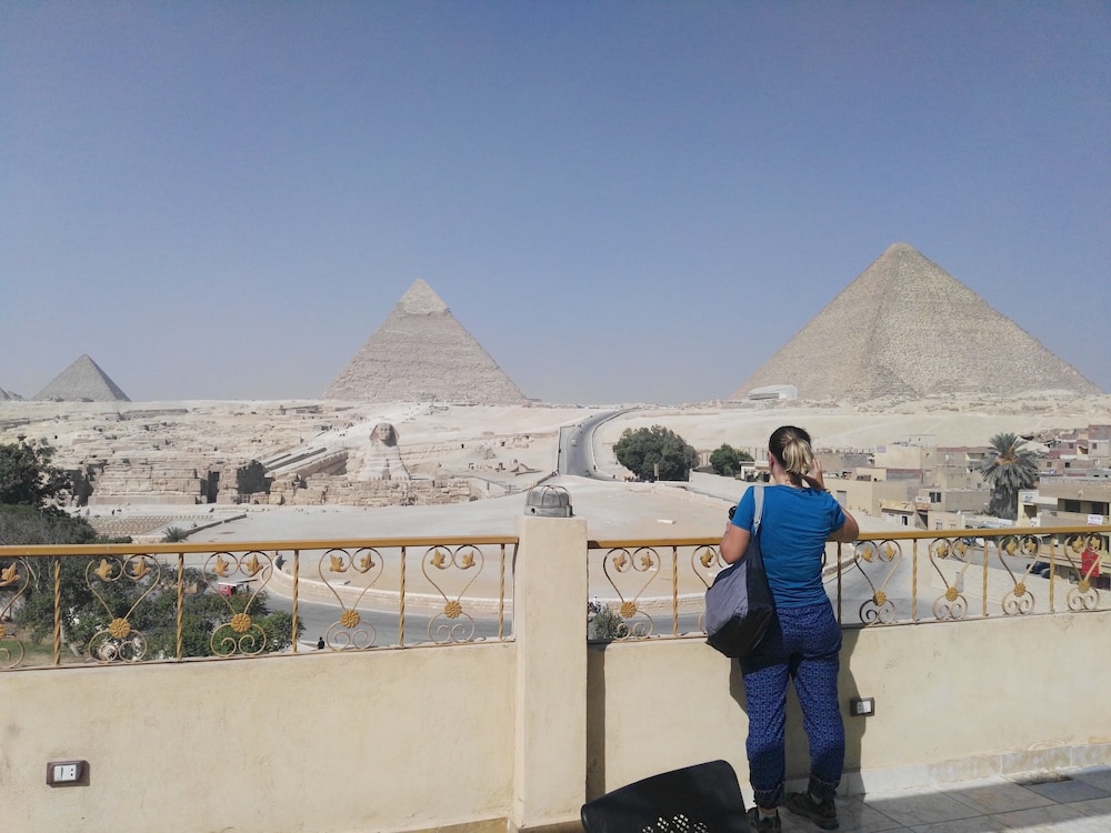 Sphinx Guest House