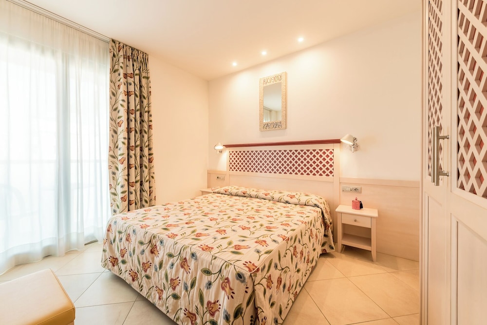 Katja Hotel
