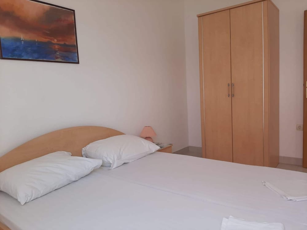 Sea-view Holiday Home in Okrug Gornji With Balcony