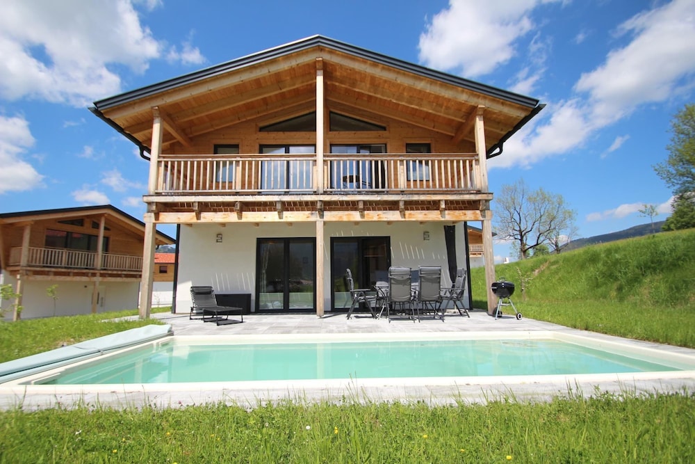 Chalet Max View mit Pool und Sauna