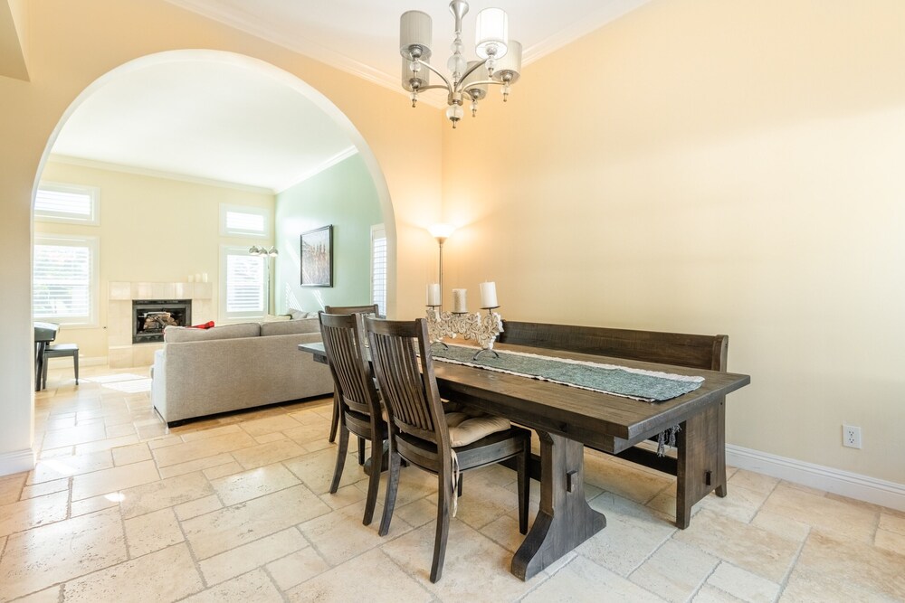 San Diego Vacations - Luxury San Diego House: Beach, Pool Pet-friendly by Redawning - Property Image 29