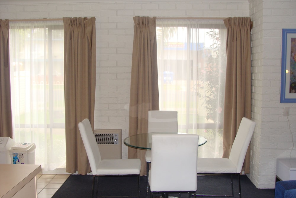 Aquarius Resort Holiday Apartments