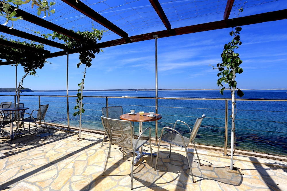Pension Augustino
