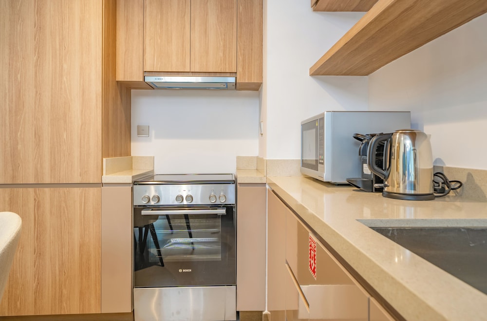 Impressive 2BR Apt with Premium