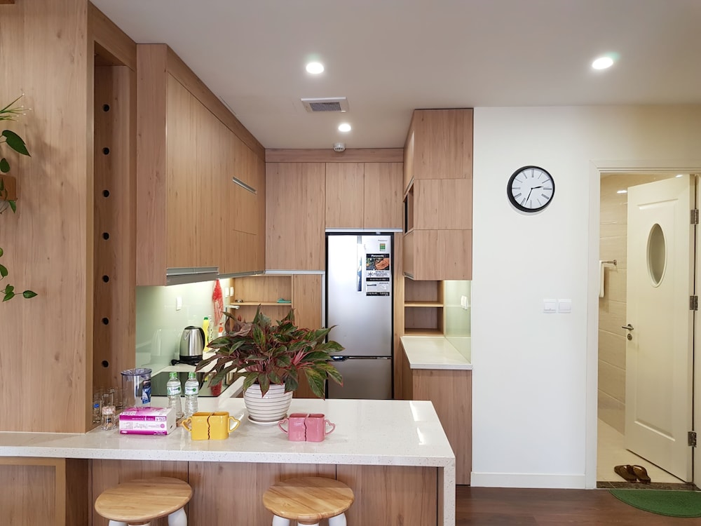 Imperia Garden Apartments - Heart of City