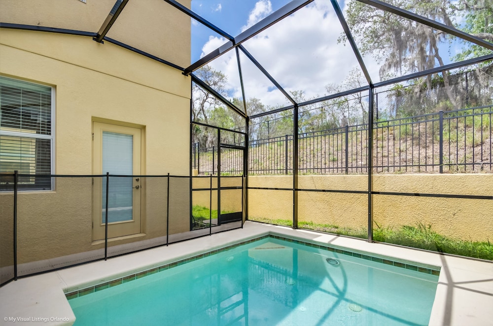 Fantastic Resort 5 Bed 5 Bath Villa With Pool view 3