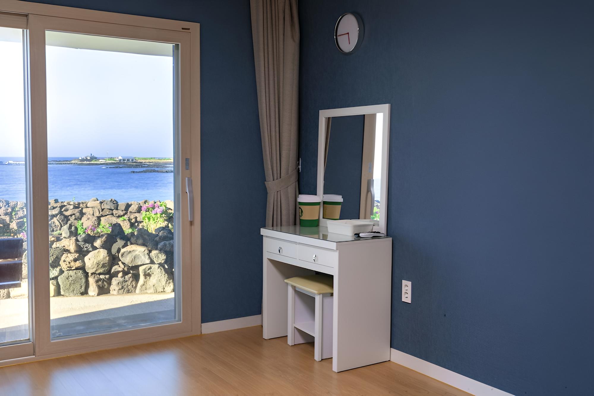Jeju M Stay Pension