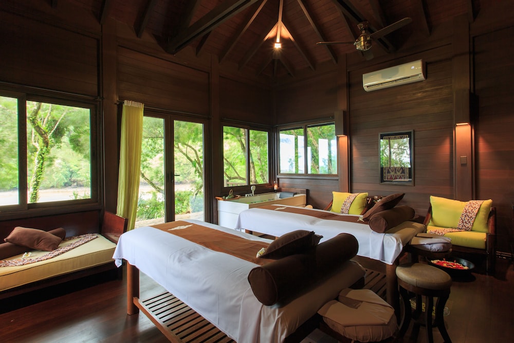 Palau Pacific Resort 36