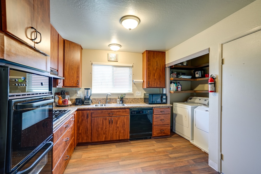 Vallejo Vacations - Vallejo Vacation Rental Close to Wine Outdoors - Property Image 24
