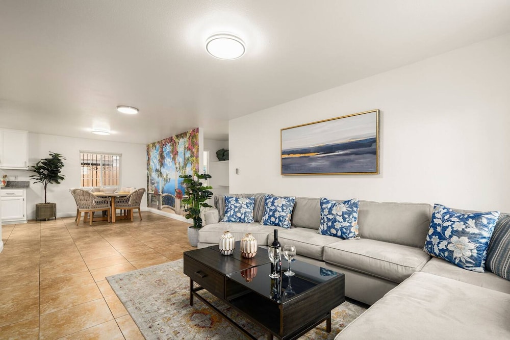 Lanzit Bnb - 35 Percent off June Low Fees