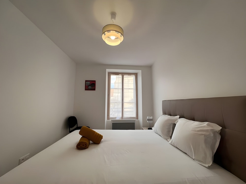 Apartment in Ballon Near Le Mans Circuit