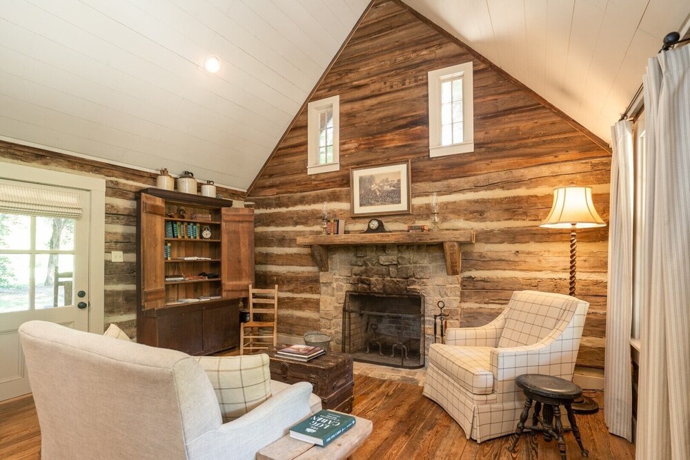 Green Frog Farm Cabins