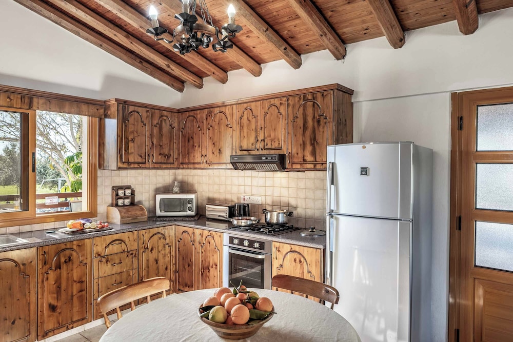 Coral Bay Cottage