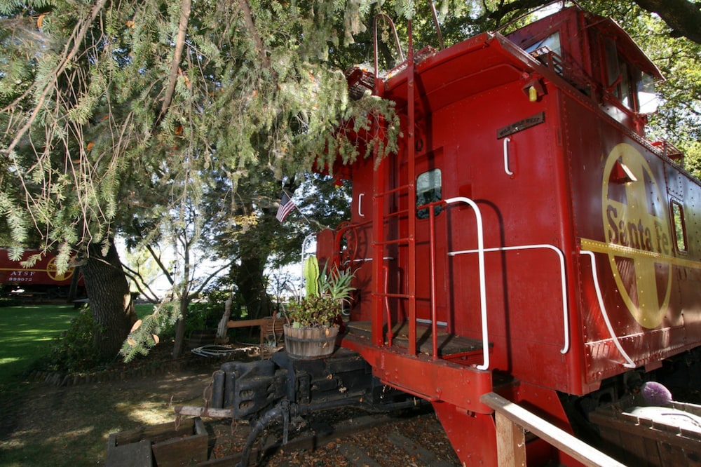 Featherbed Railroad B&B Resort view 2