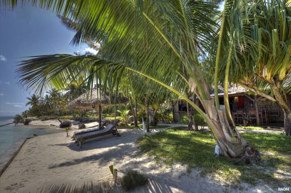 Analatsara Eco Lodge