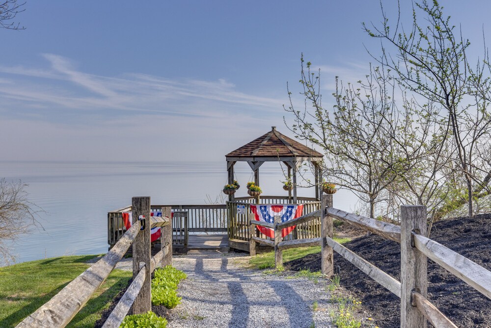 Amazing Rocky Point Retreat Overlooking the Sound! - Property Image 17