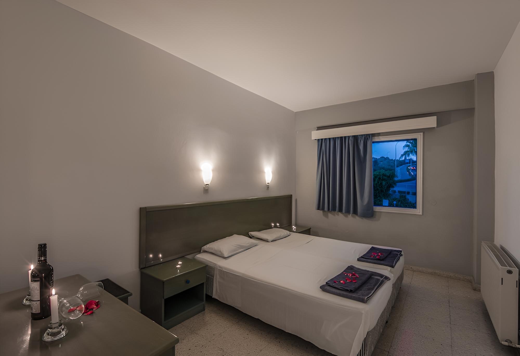 Cordelia Hotel Apts