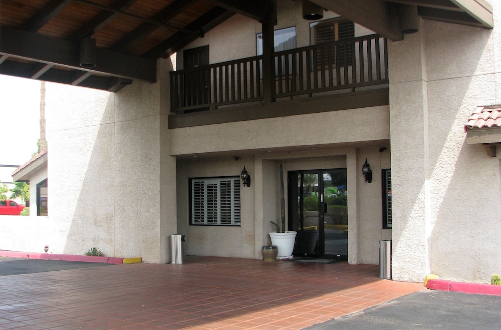 Motel 6 Tempe, AZ – Elliot Road
