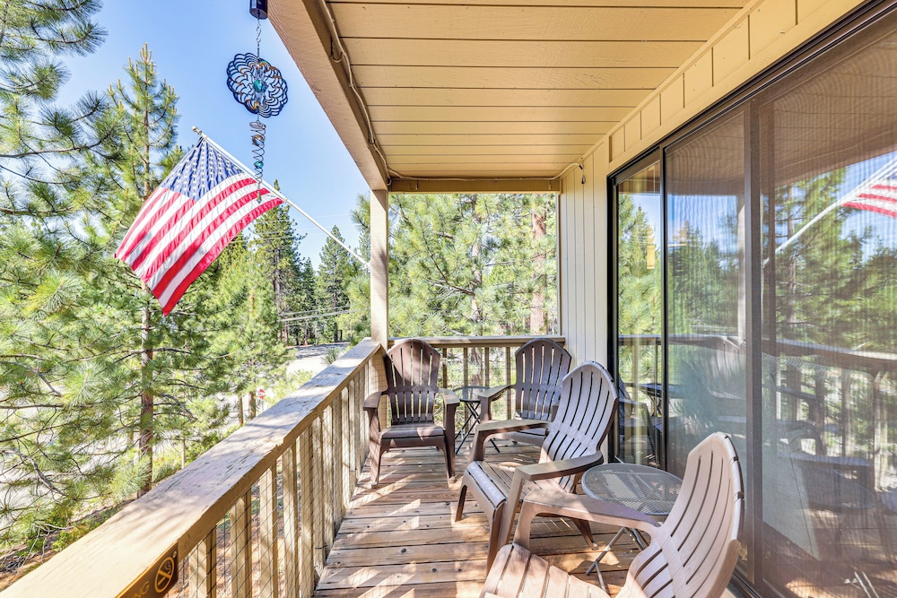 5 Mi to Northstar Resort! Multi-level Family Condo