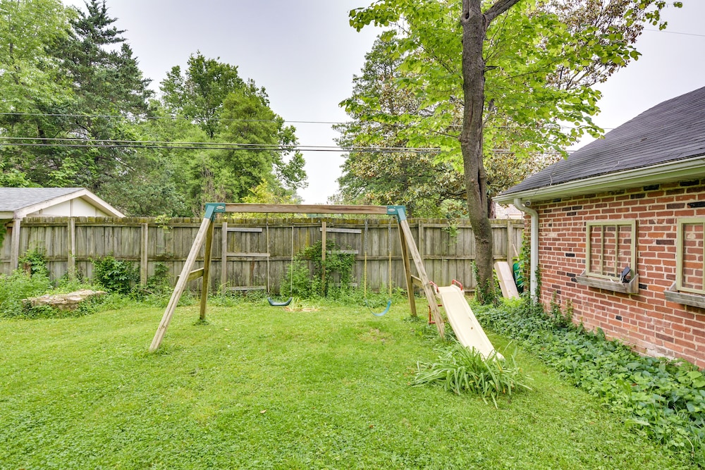 Springfield Vacations - Whimsical Cottage Near Springfield Art Museum! - Property Image 10