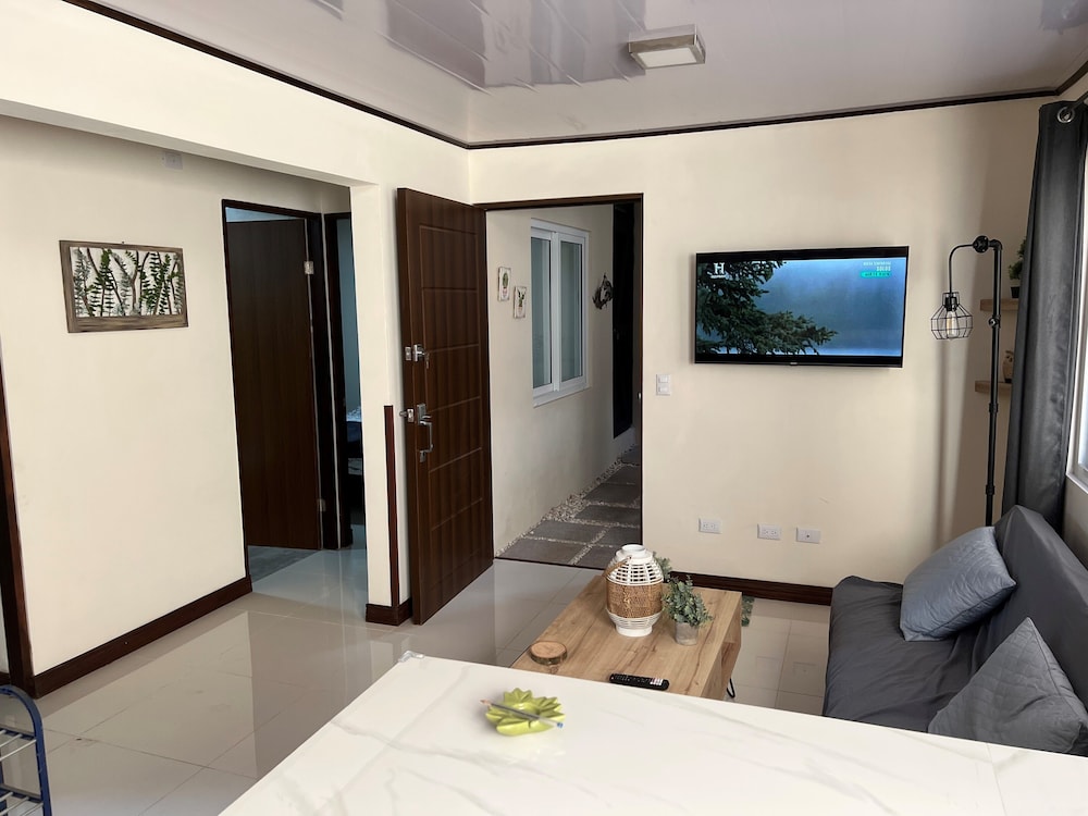 Fully Equipped and Furnished Apartment and Office