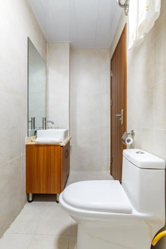 Yi Hao International Apartment