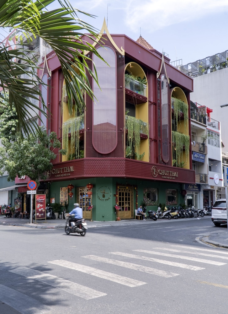 Ancient Saigon House BenThanh Center