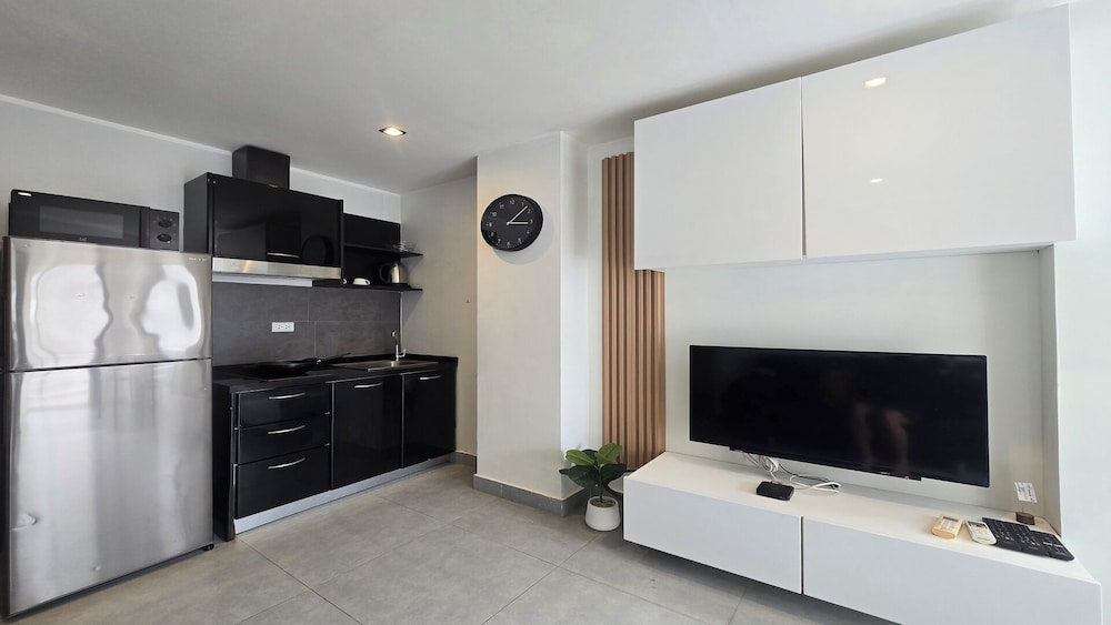 Island Escape 1BR T1-206