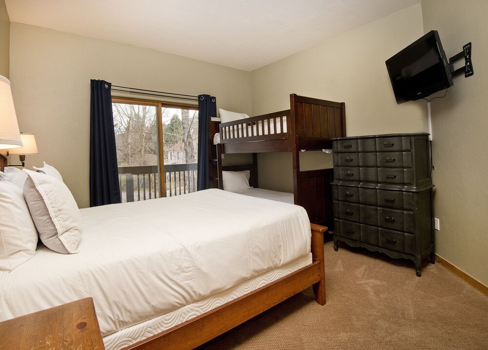 Canyon Run I-203 2 Bedroom Condo by Redawning - Property Image 20