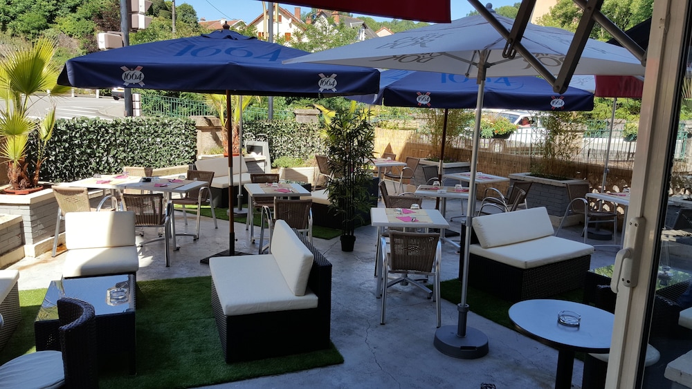 Le Dunant - Property Image 8