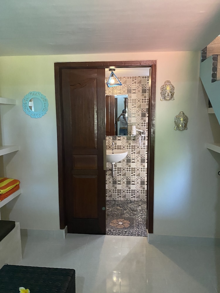 Villa Anjing 2