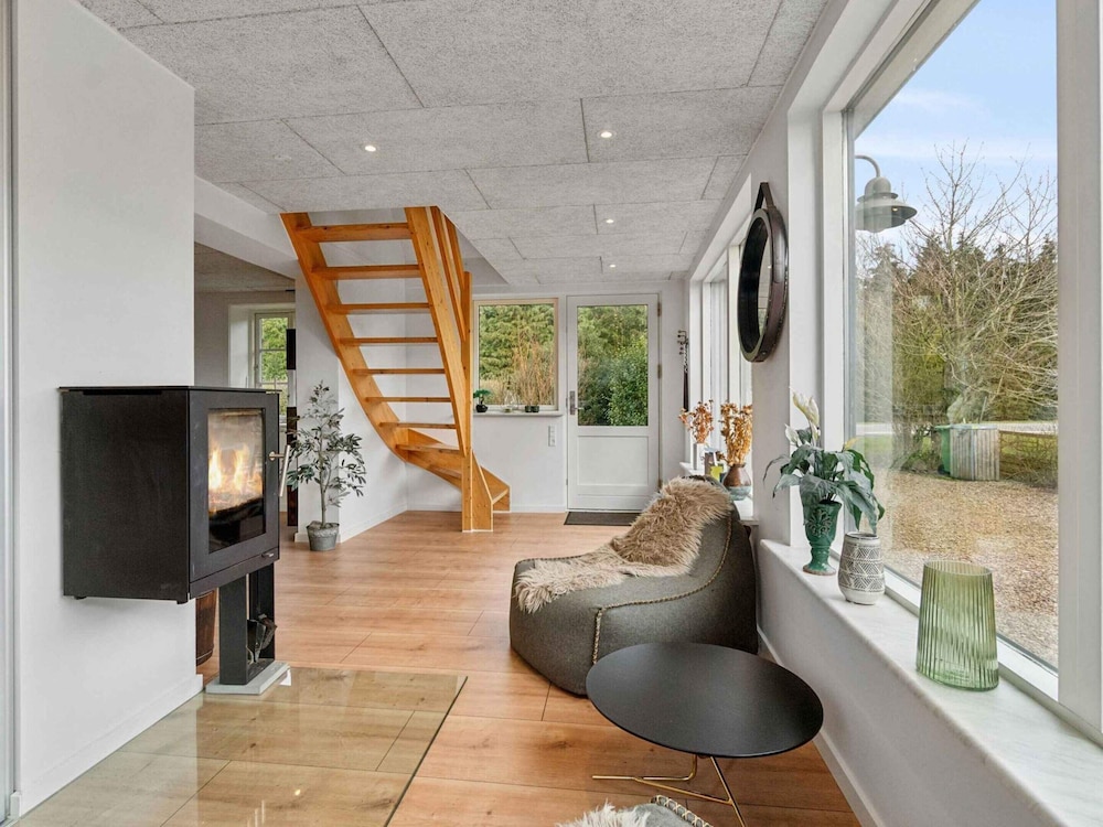 5 Star Holiday Home in Aakirkeby