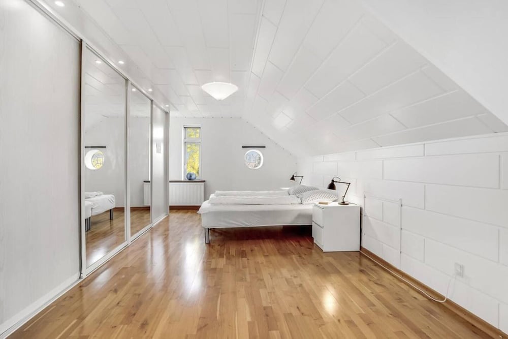 Captivating 4-bed Villa in Idestrup
