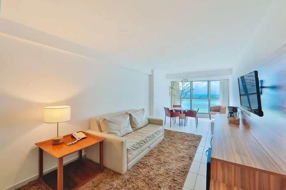 HY Beach Flats