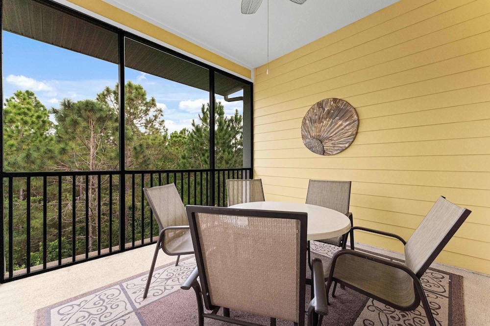 Homey Nature Escape Sleeps 6!
