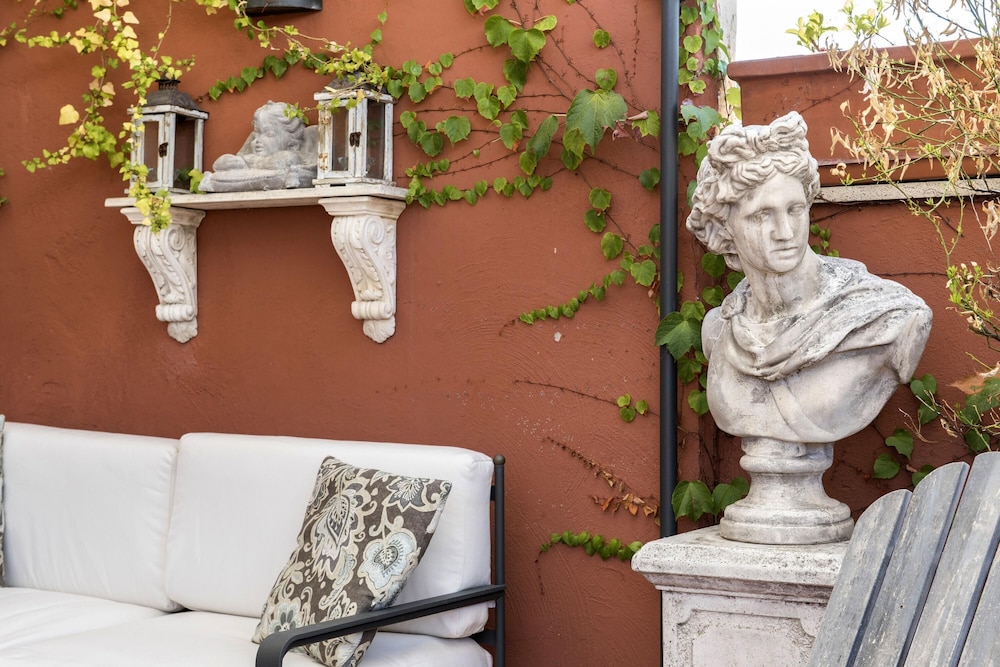 Treasurerome Spanish Steps Terrace 3BR